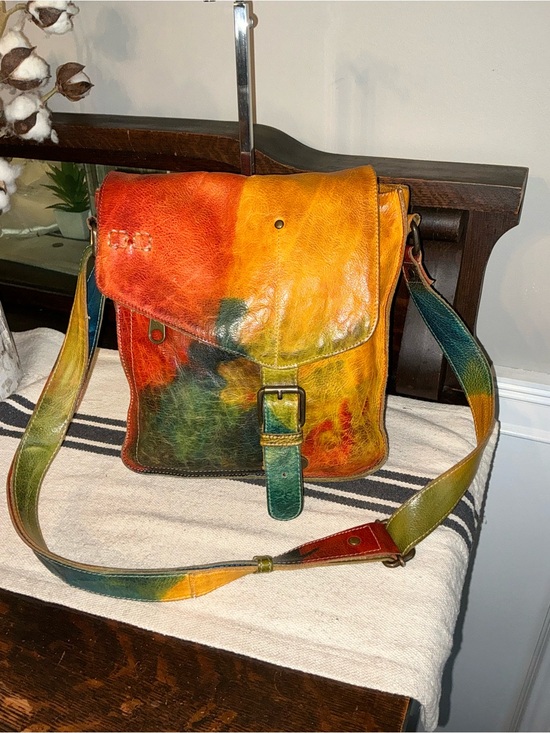 Bed Stu Handbags - RARE Bed Stu Leather Venice Beach Crossbody Bag Monarch Tie Dyed Red Blue